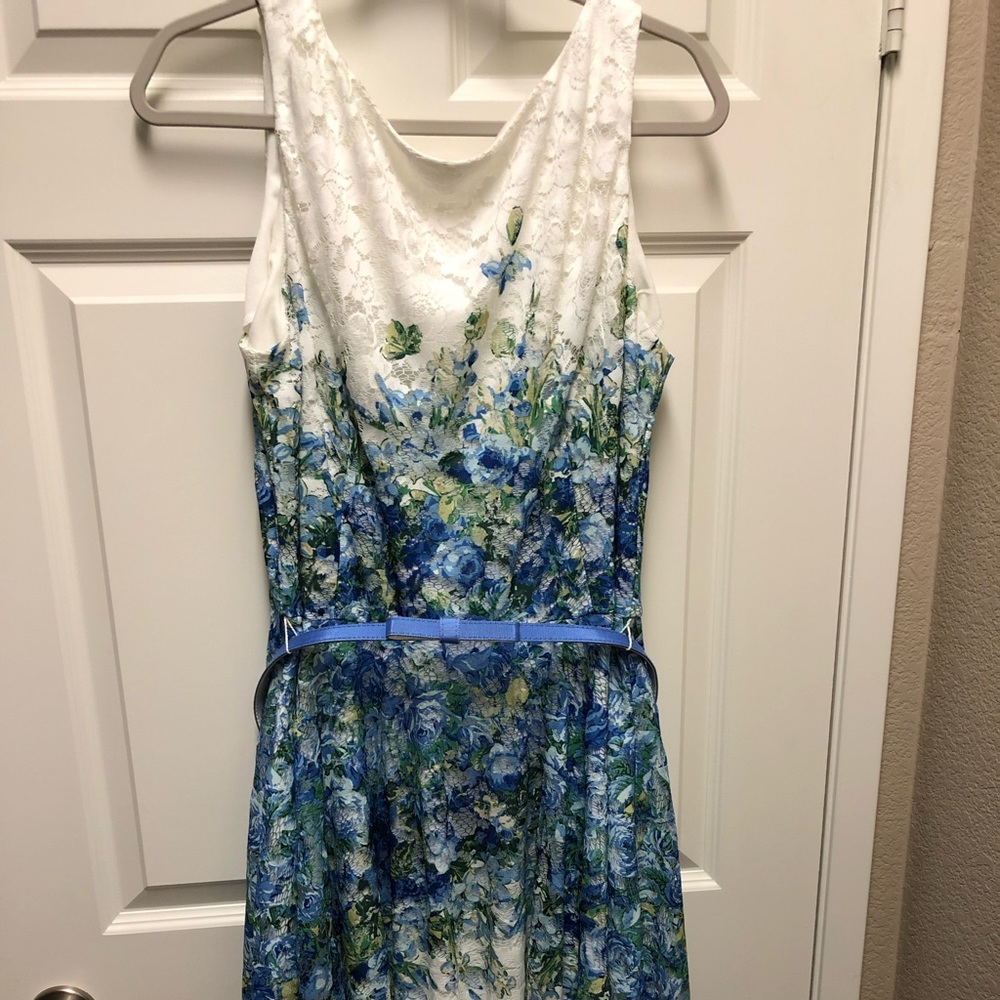 Floral Lace Midi Dress